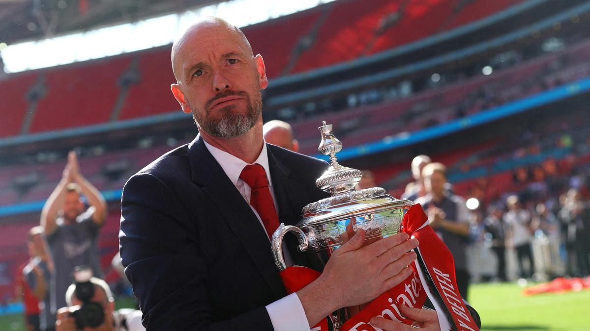 Manchester United prolong supervisor Erik ten Hag’s contract via 2026