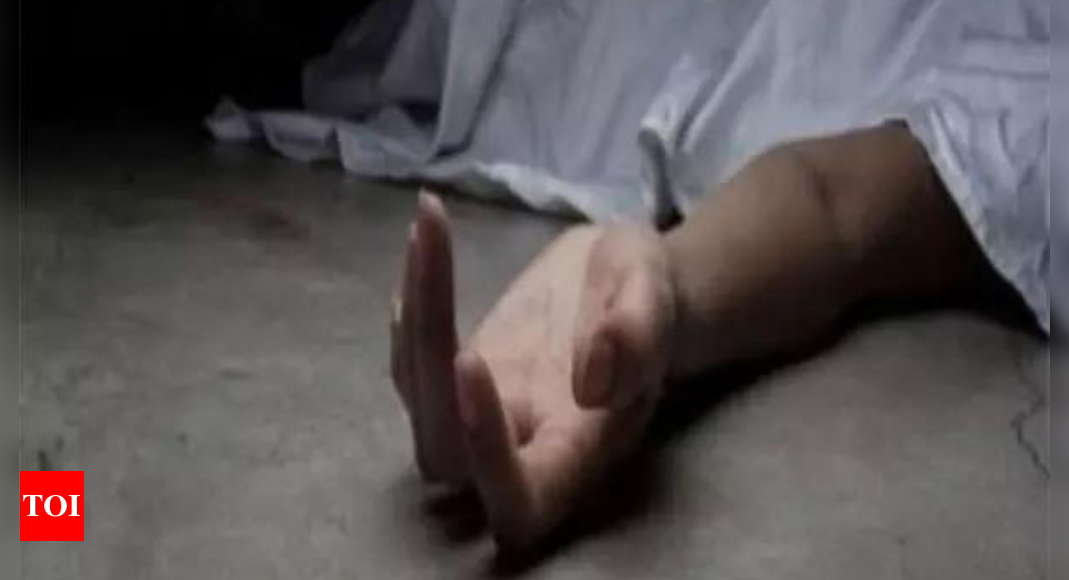 Instructed off by buyer, supply boy kills self