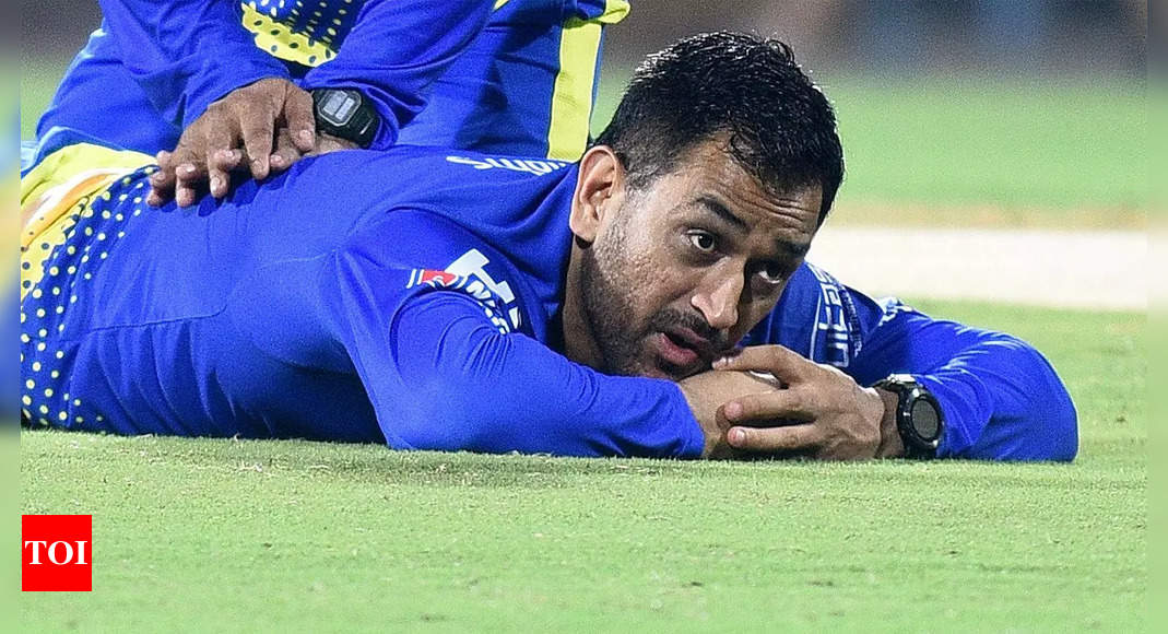 'Dhoni ne display pe mukka mara' - Harbhajan reveals when 'Captain Cool' bought offended | Cricket Information