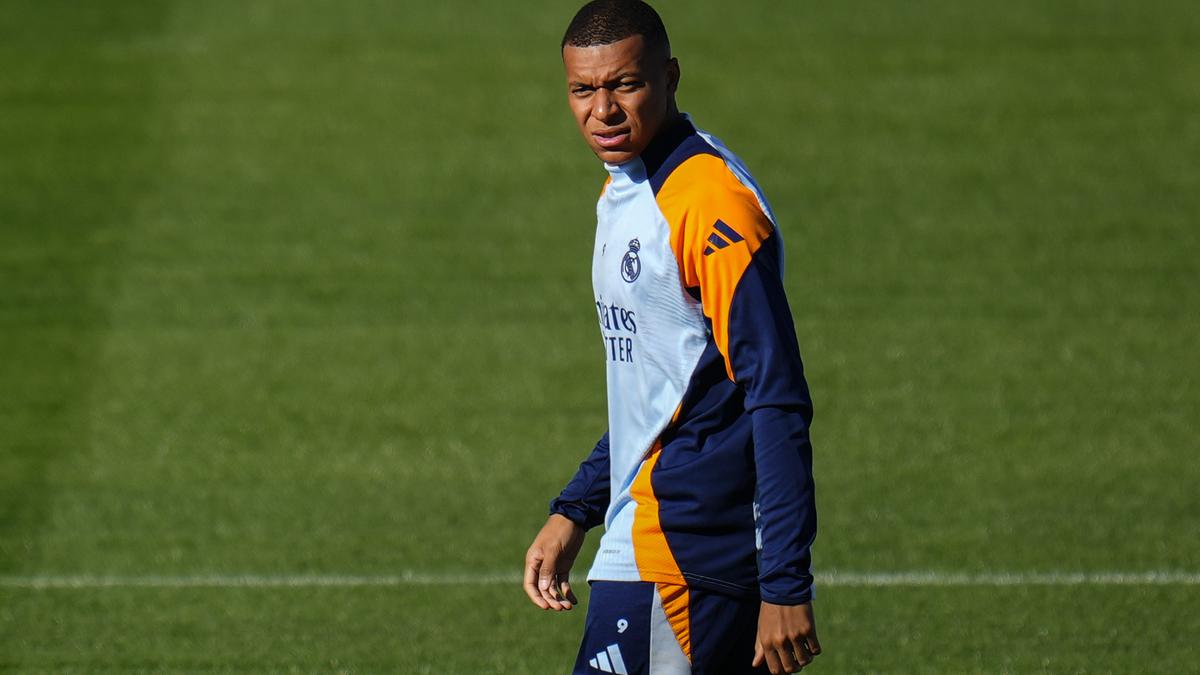 Ancelotti says Mbappé ''not affected'' by stories of investigation in Sweden