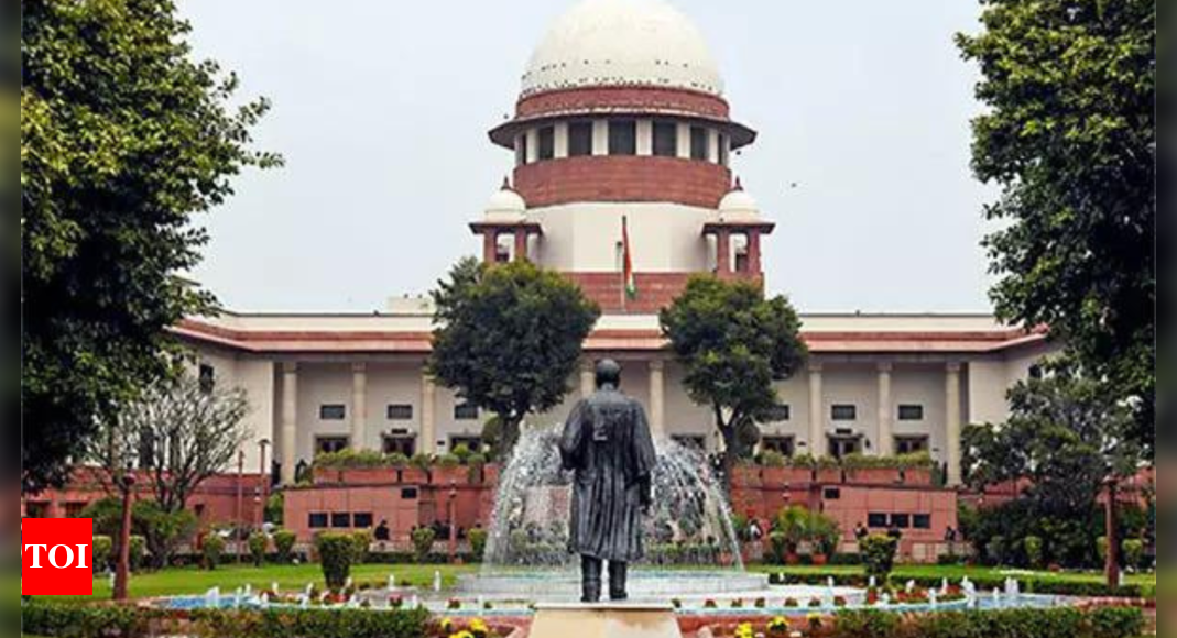 'Constitutional obligation of governments to supply residents air pollution free surroundings': SC orders GRAP 4 curbs to be in drive throughout NCR even when AQI drops under 400 | India Information