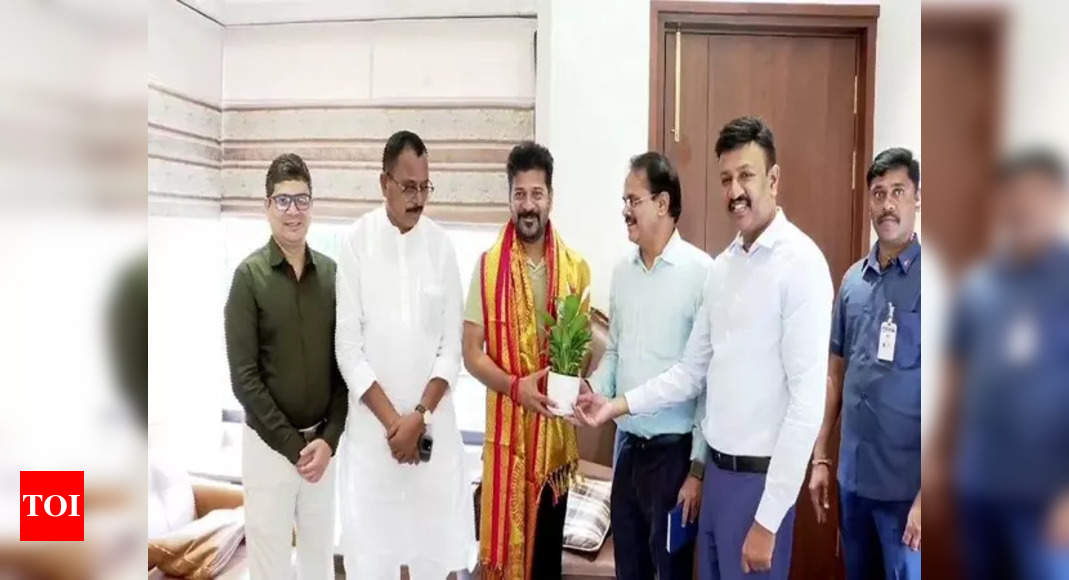 Telangana Govt Will increase Fund Allocation for College students in Social Welfare Establishments