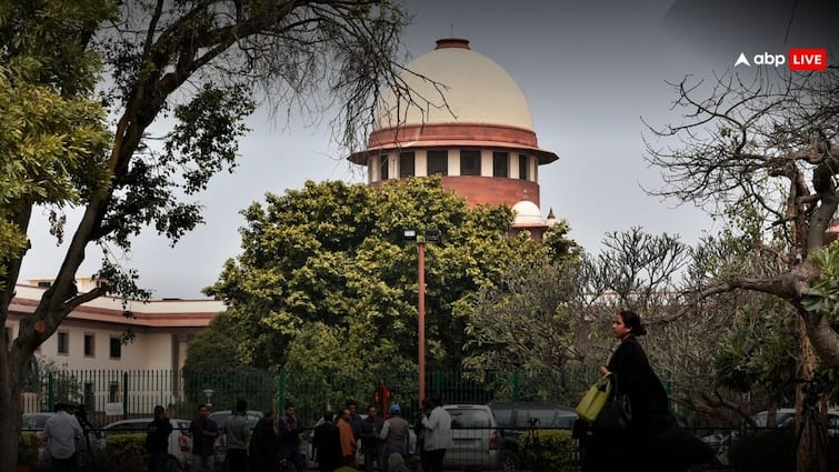 सुप्रीम कोर्ट ने झूठी याचिकाओं पर नकेल कसी, न्यायिक अखंडता पर चिंता जताई