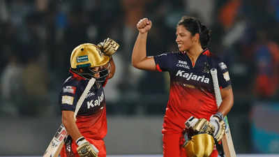WPL: Richa Ghosh, Ellyse Perry fifties energy Royal Challengers Bengaluru to six-wicket win over Gujarat Giants | Cricket Information