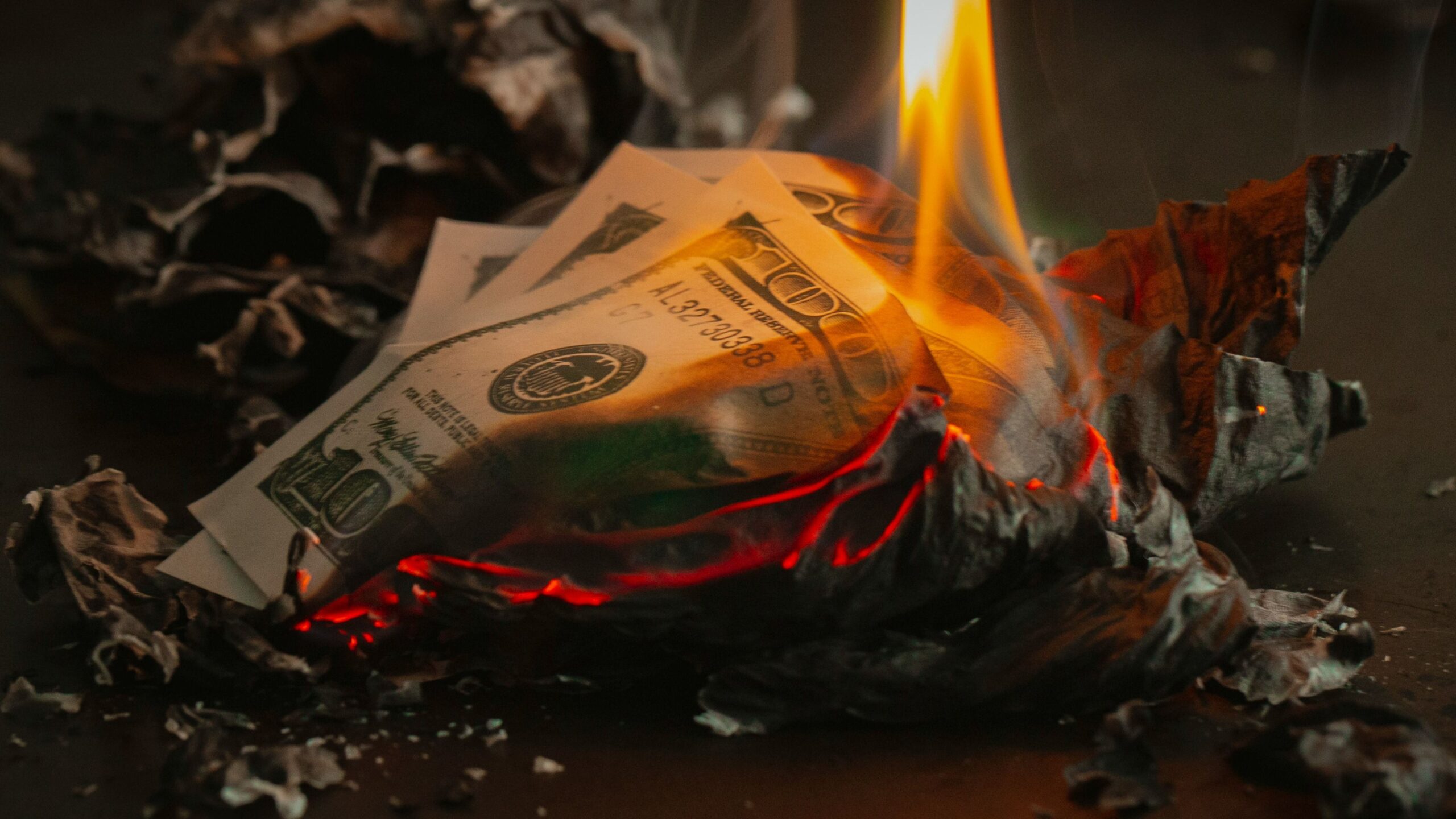 SafeMoon (SFM) to Launch Memecoin on Solana (SOL) After Burning Most of SFM Provide