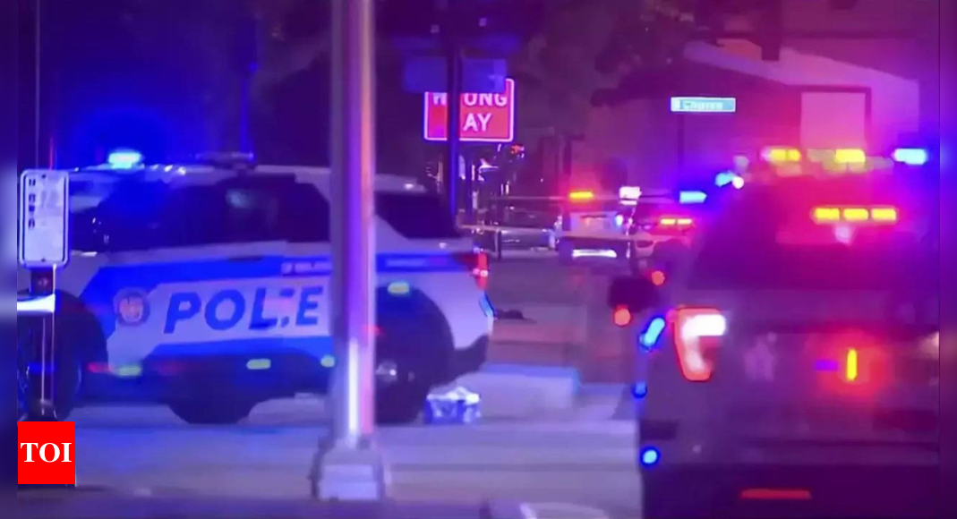 Shooting at hospital in Michigan, suspect on loose