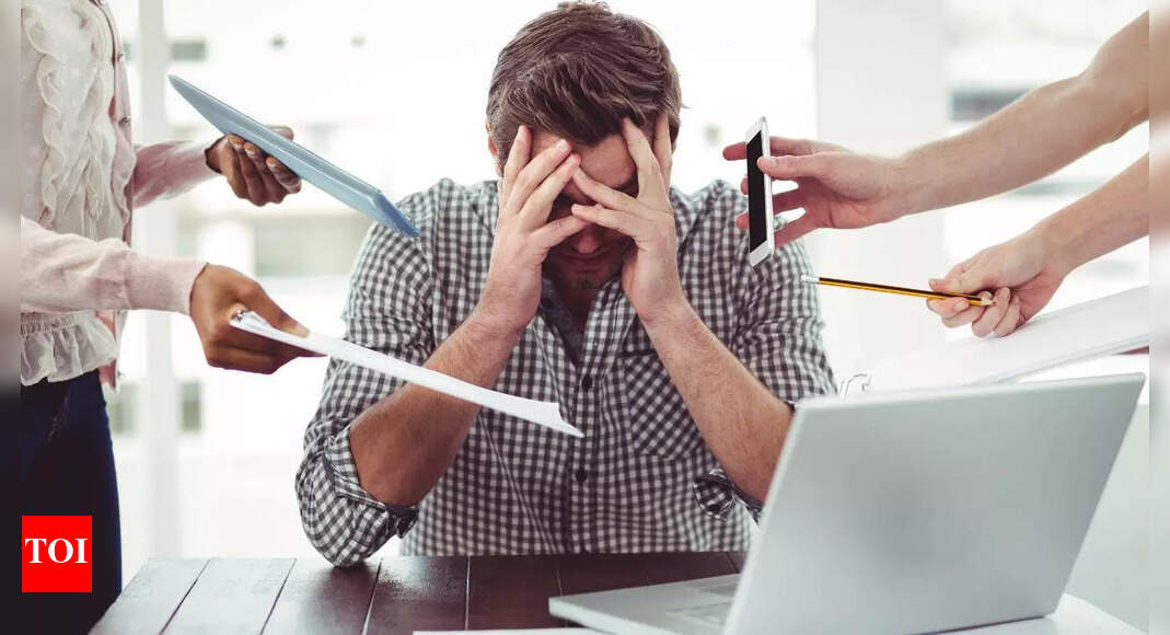 What? Man refused to work during leaves, manager puts him on PIP