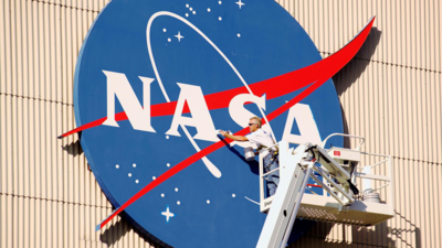 Nasa launches global challenge to design Artemis II Moon mascot