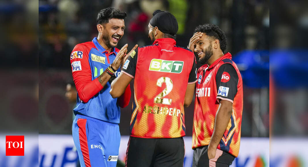 Watch: Delhi Capitals and Punjab Kings players arrive in Delhi from Dharamsala | Cricket News