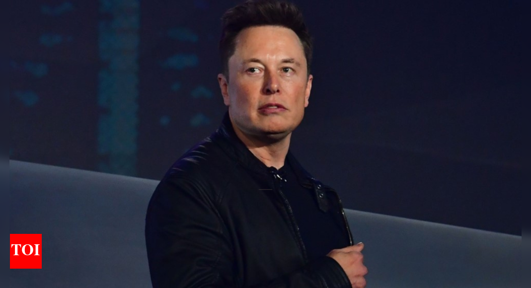 Barry Diller who shared box with Elon Musk at the US Open says: If people saw him in box right this moment, they will throw
