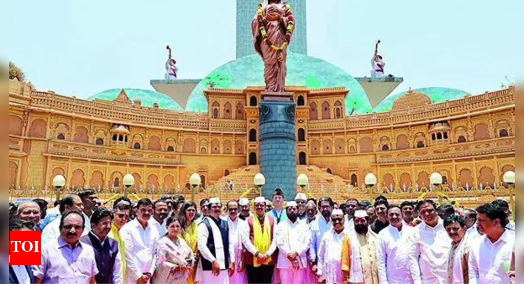 Cash-strapped Maharashtra government OKs Rs 3,000 crore for temples, memorials | India News