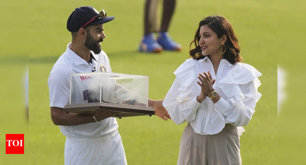 Virat Kohli's daughter writes heartwarming note on Father's Day; Anushka Sharma shares pic - post goes viral | Cricket News