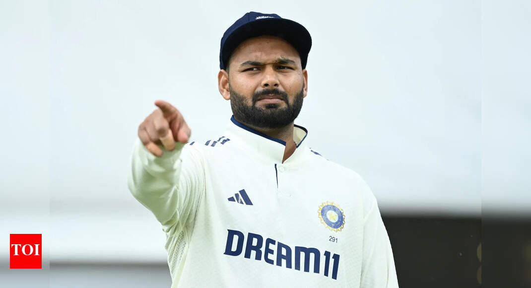 'Suja diya maar maar ke!' Rishabh Pant's hilarious stump mic moment goes viral - Watch | Cricket News