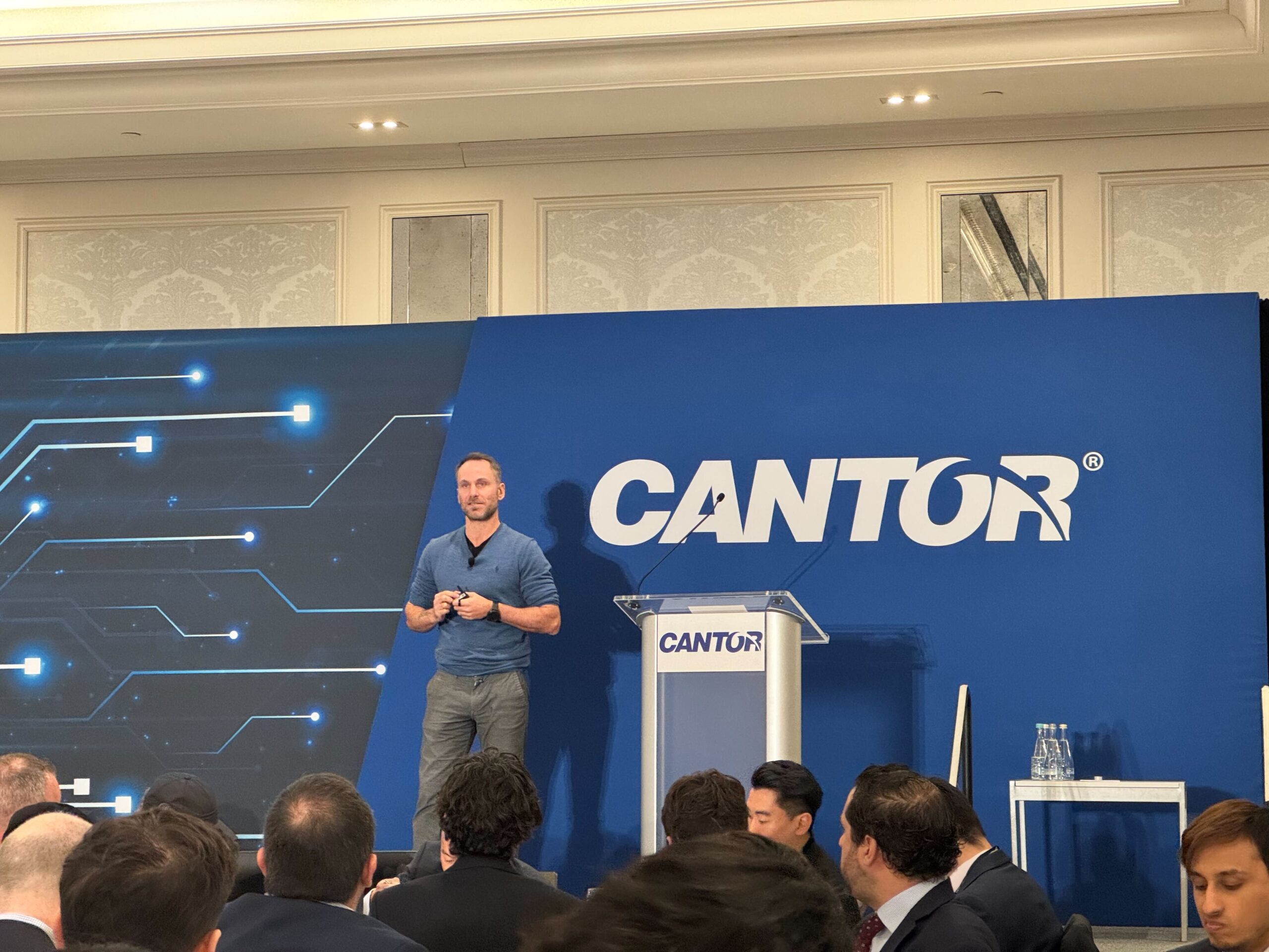 Solana Will be 'Chain of Choice;' DFDV, UPXI, HODL Initiated at Overweight: Cantor