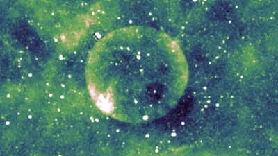 Teleios: A mysterious sphere floating in the Milky Way |