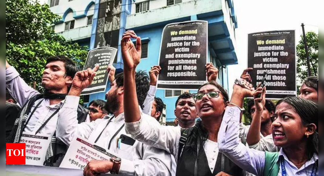 Kolkata college told to expel gang-rape accused; probe zeroes in on 17 students | India News