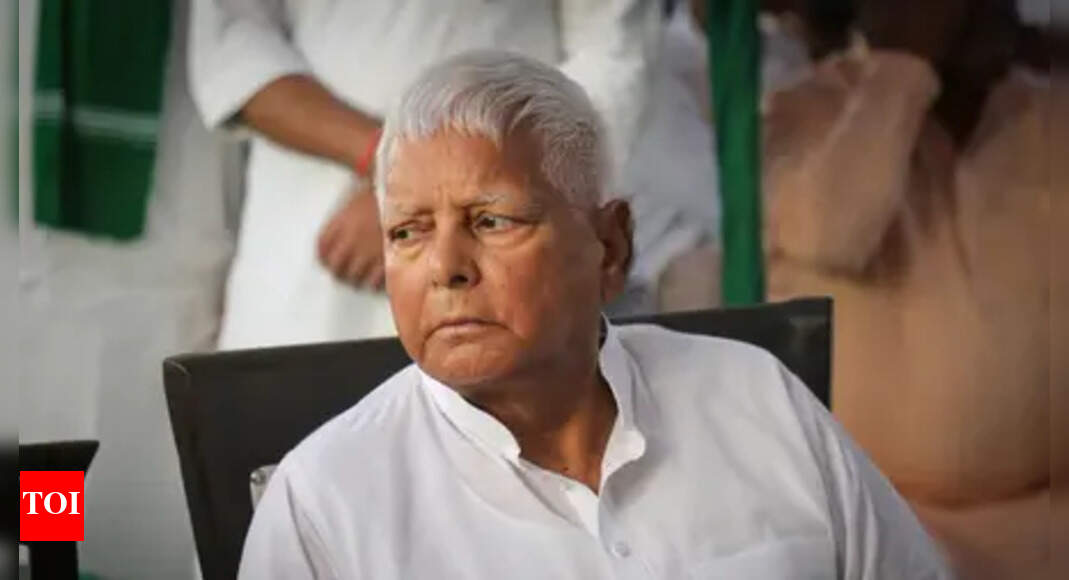 In blow to Lalu, SC refuses to stay trials in land-for jobs cases | India News