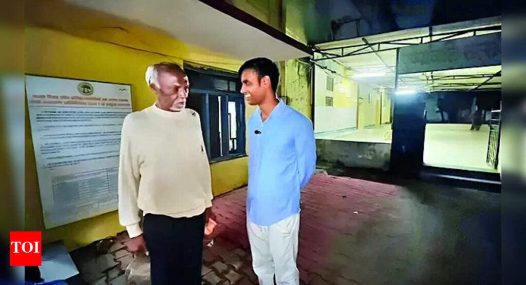 42 yrs on, viral video helps ex-cop reunite with family | Bhopal News