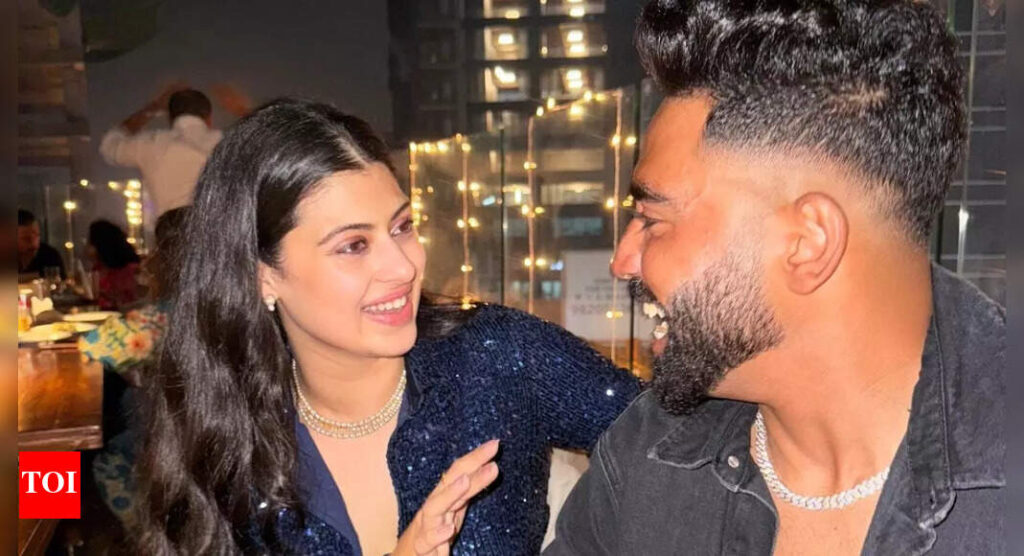 Mohammed Siraj, Asha Bhosle’s granddaughter Zanai Bhosle celebrate Rakhi collectively; video goes viral | Cricket News