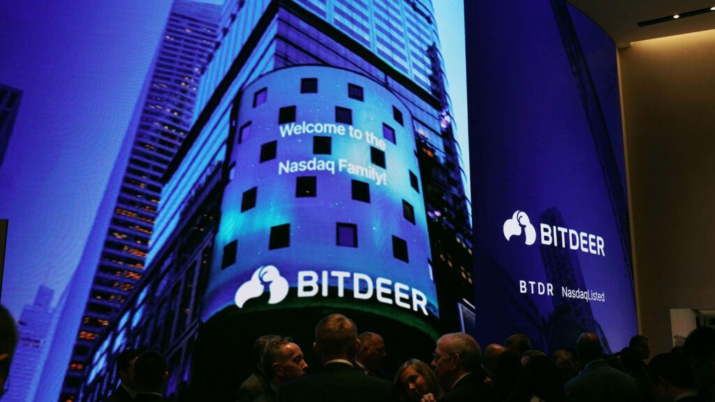 BTC Mining Industry Not Worried About New Round of Trump Tariffs