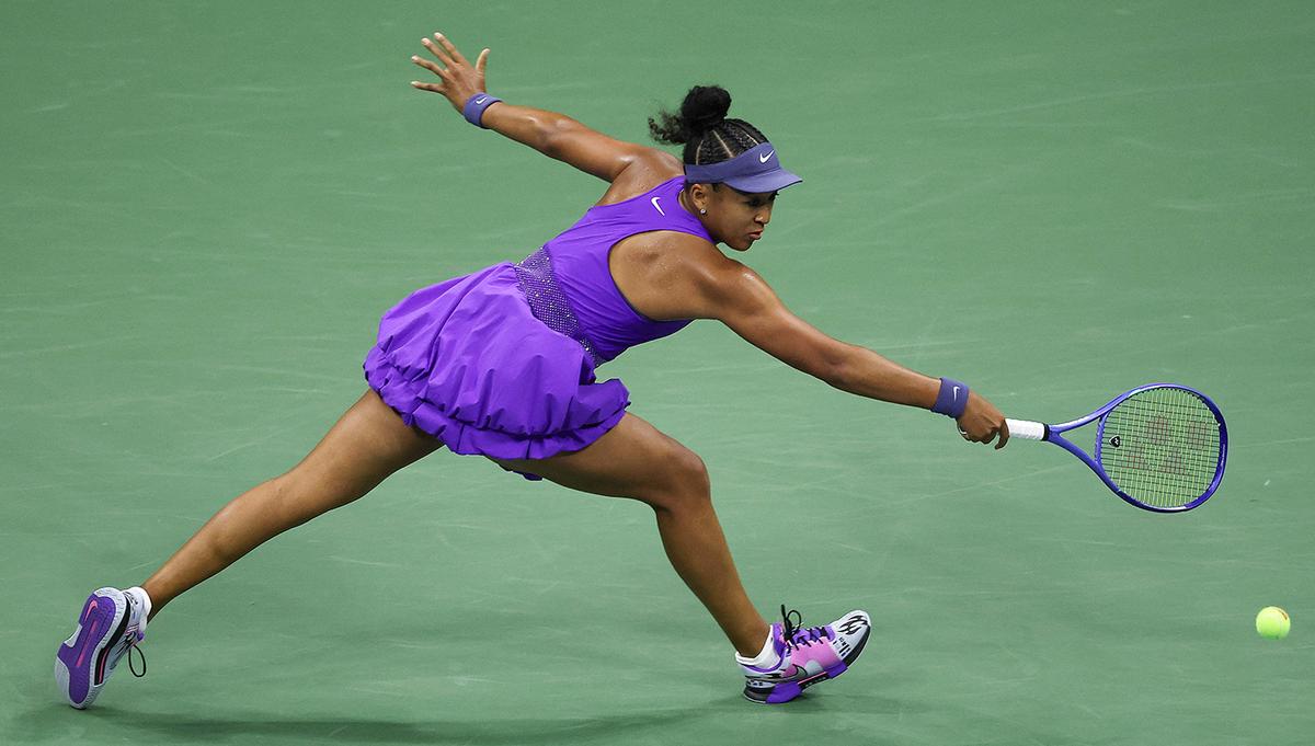 Super Mom Osaka — swinging better and serving a notice again