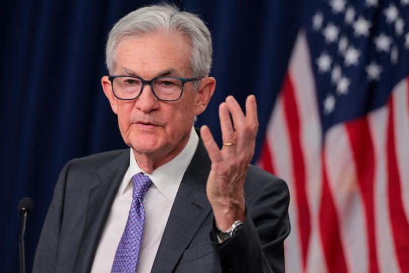 BTC gives up gains as WTI crude oil surges over