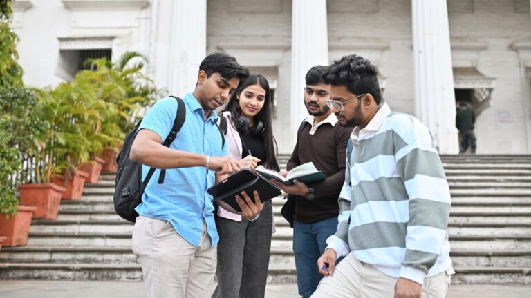 Information asymmetry in higher education