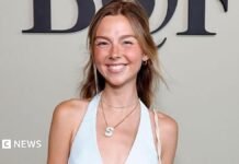 TikTok star Sydney Towle, who shared her cancer journey online, dies aged 26