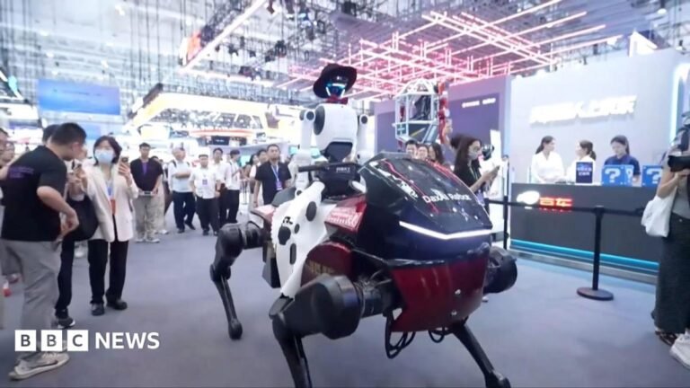 Robot horse and rider steal the show at Chinese conference
