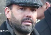 Daniel Kinahan: Suspected crime boss returning to Ireland amid tight security