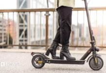 Paris tells e-scooter riders to wear safety gear or face fines
