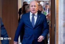 New Zealand PM survives second leadership challenge ahead of election