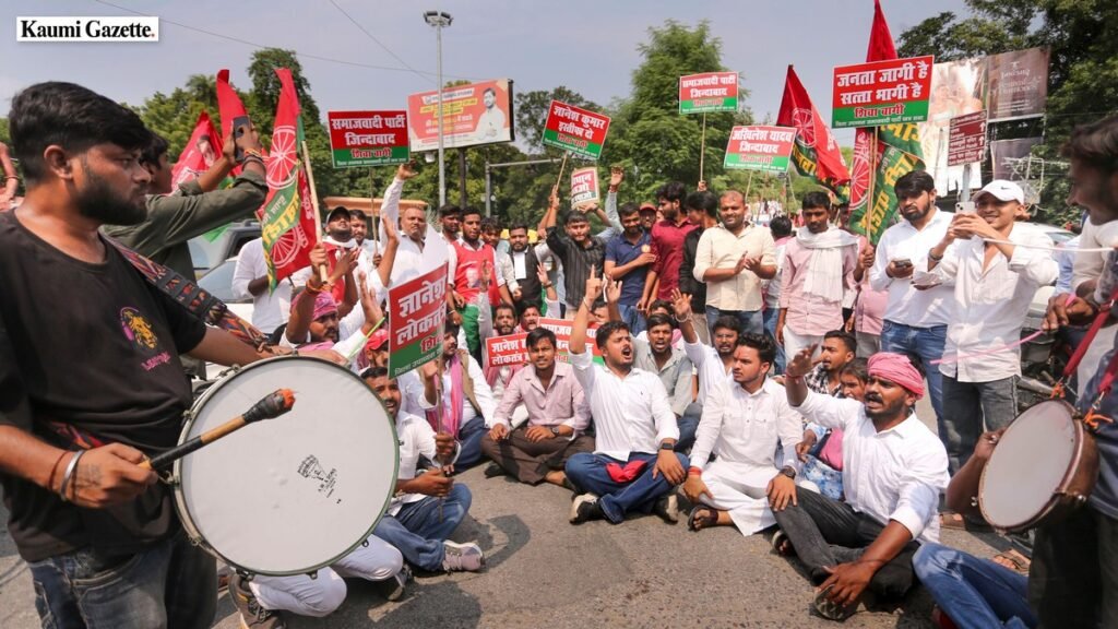 Police register FIR against Samajwadi Party workers for Pratapgarh protest