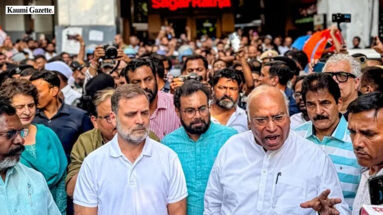 INDIA bloc leaders plan march to Rashtrapati Bhavan to demand Chief Election Commissioner resignation